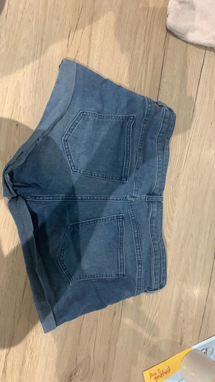 Short cours - photo numéro 3