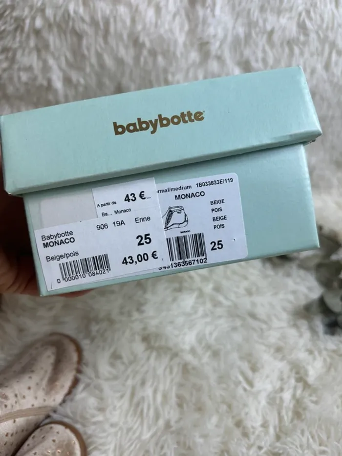 Paire de chaussons Babybotte taille 25 - photo numéro 6