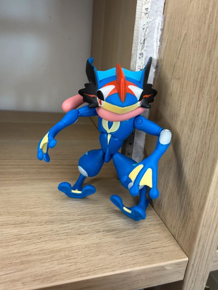 Figurine Pokémon amphinobi