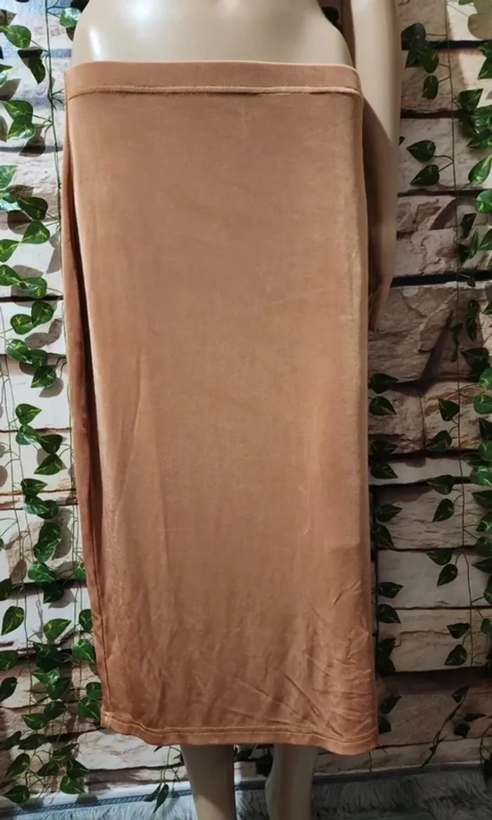 🌸Jupe Fluide Camel Doré Itiknits Taille 42🌸 - photo numéro 2