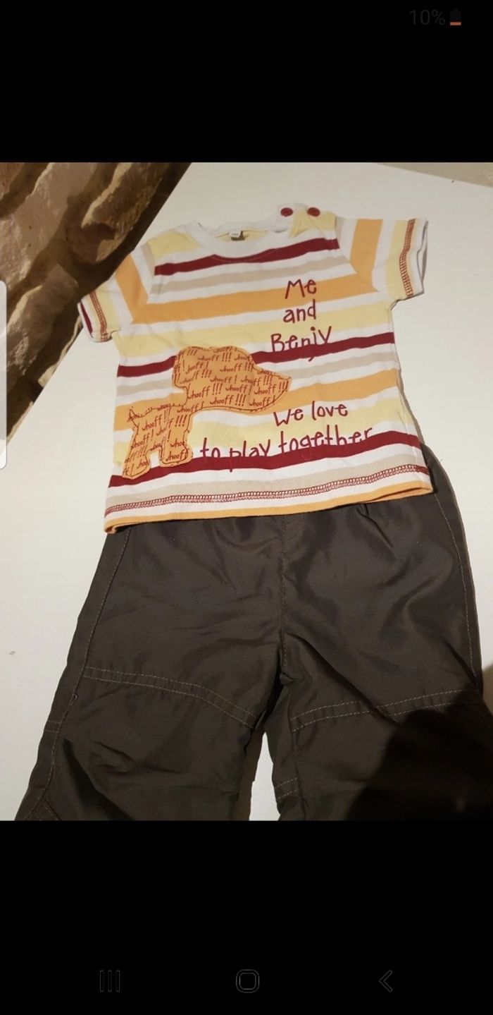 Ensemble bébé taille 12 mois