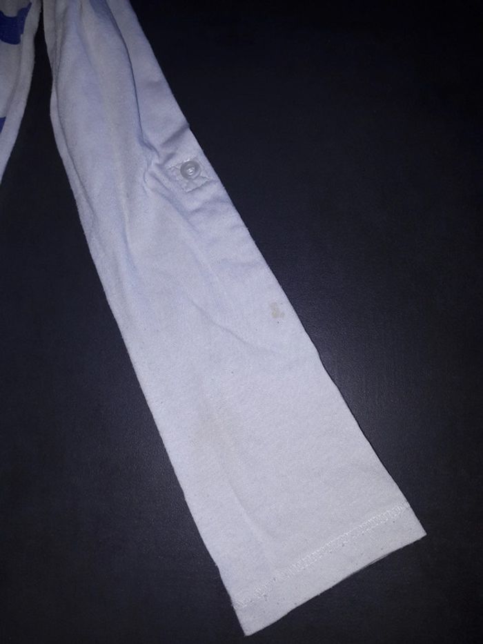 Tee-shirt manches longues offert dans un lot la Halle 10 ans 50 cts. - photo numéro 4