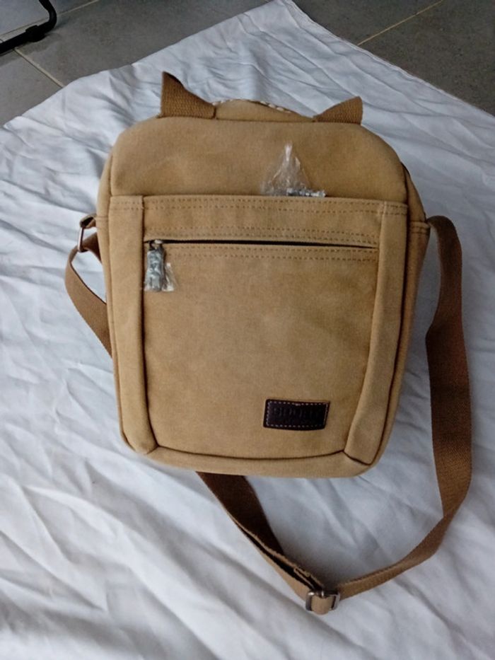 Sacoche Multipoches Neuve