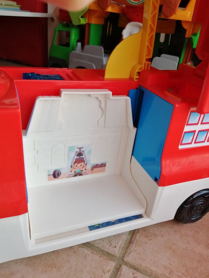 Camion pompiers VTech. - photo numéro 5