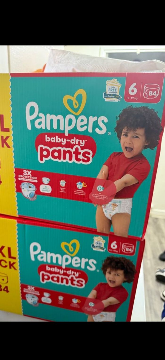 Pampers baby dry pants taille 6(13-19) kg