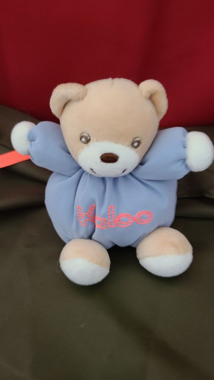 DOUDOU PELUCHE BOULE KALOO PETIT OURS BLEU ORANGE FLUO 10 CM - photo numéro 2