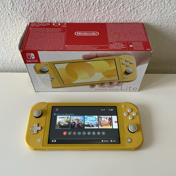 Nintendo Switch - photo numéro 2