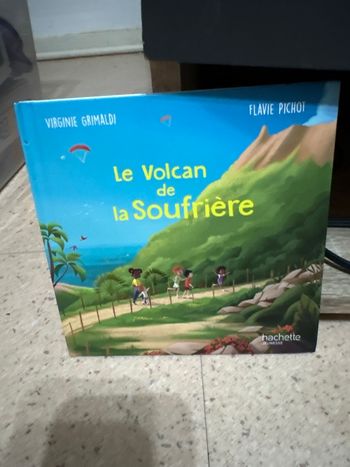 Livre le volcan de la soufrière