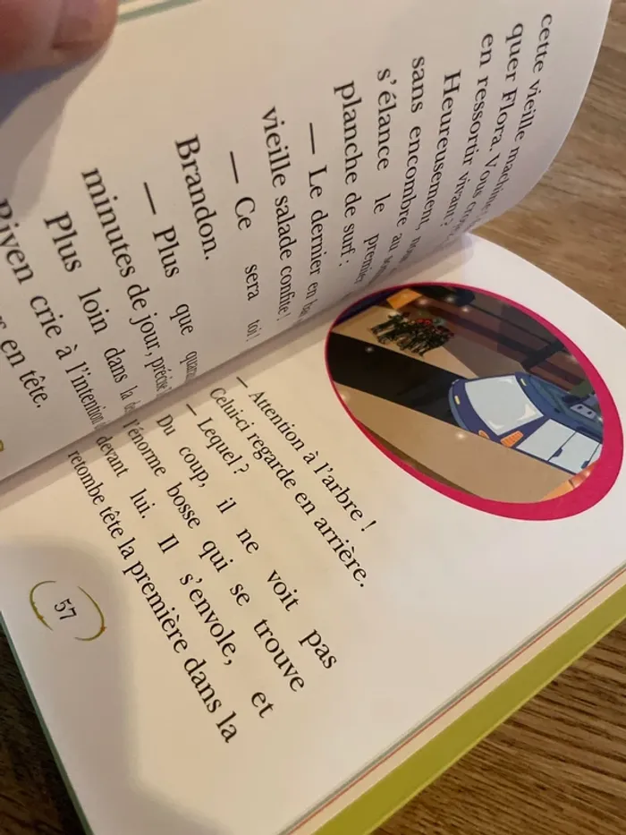 Livre La bibliothèque Rose Winx Club Numéro 14 Le mini village des mini fées - photo numéro 7