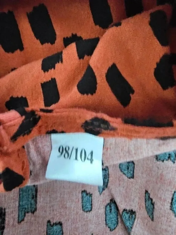 Robe brique avec motif noir taille 98/104 cm - photo numéro 9