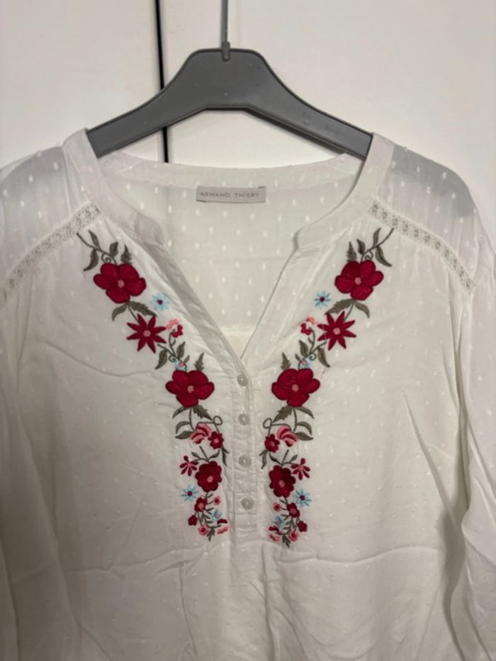 🌺blouse Armand Thiery avec broderie 🌺 - photo numéro 2
