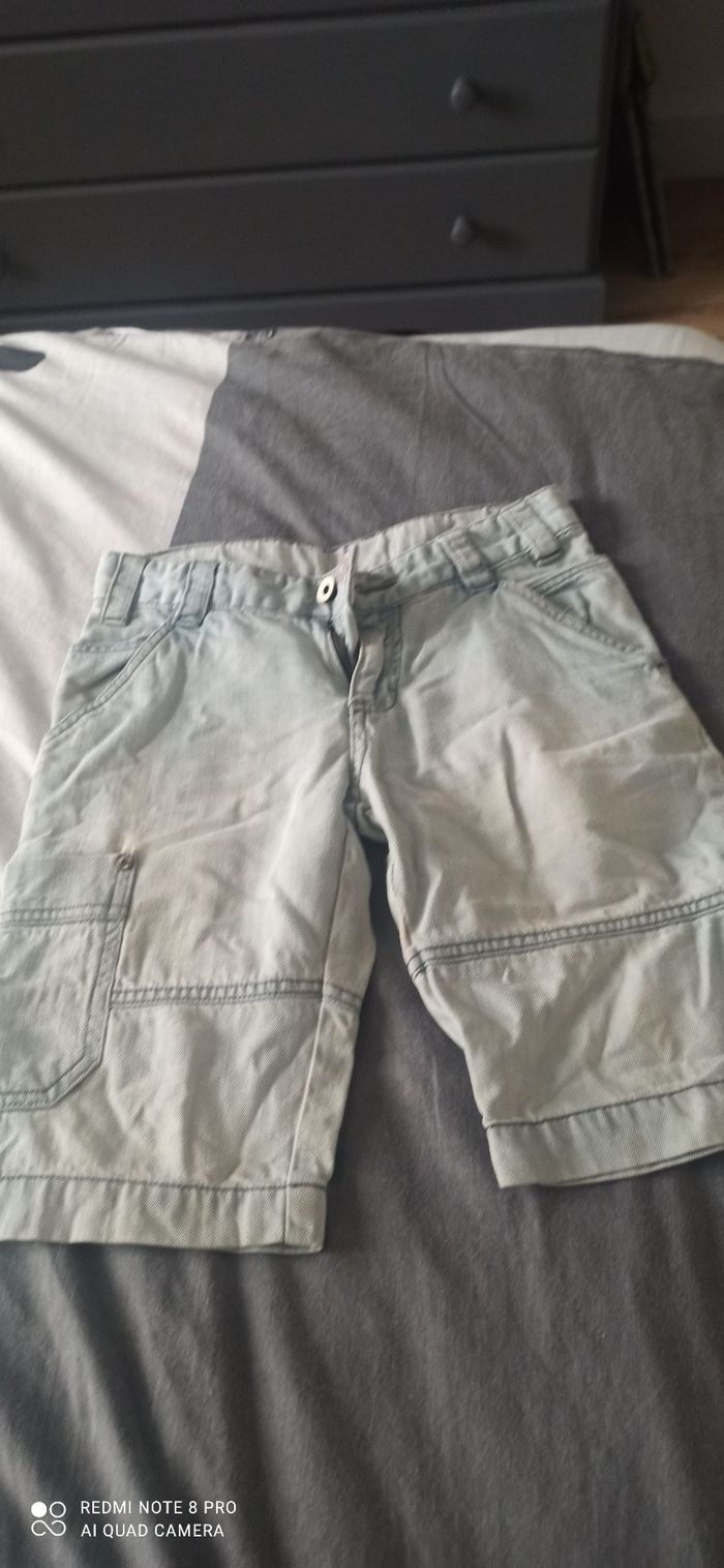 Lot de bermudas et shorts 8 ans - photo numéro 3