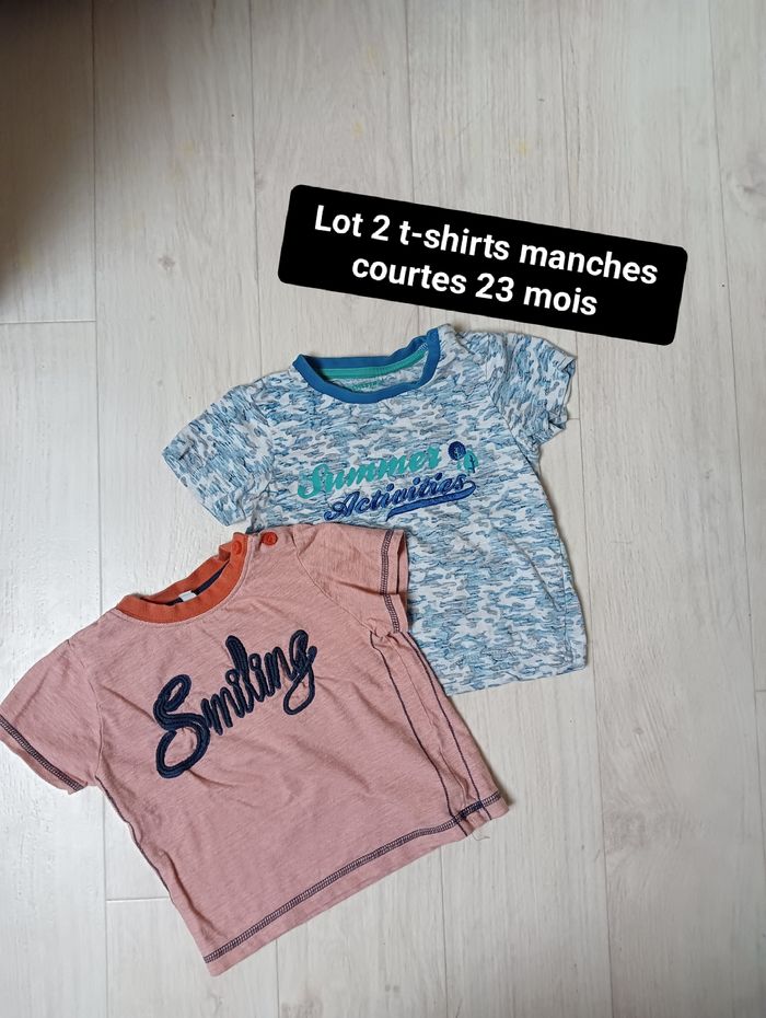 Lot 2 t-shirts manches courtes 23 mois