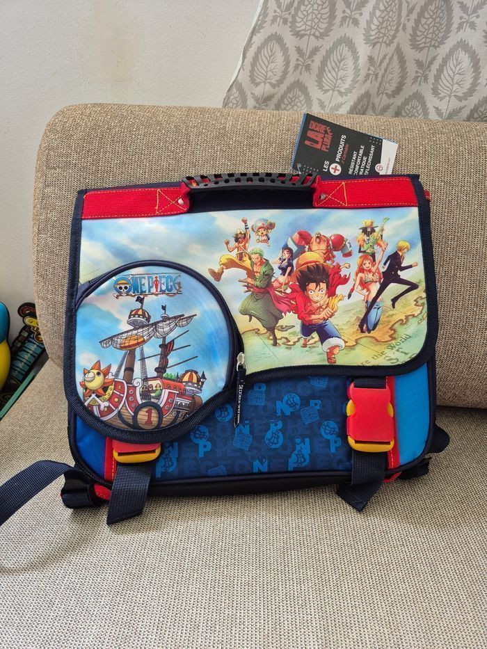 Cartable primaire 38 cm + stylo Pilot OnePiece neuf - photo numéro 4