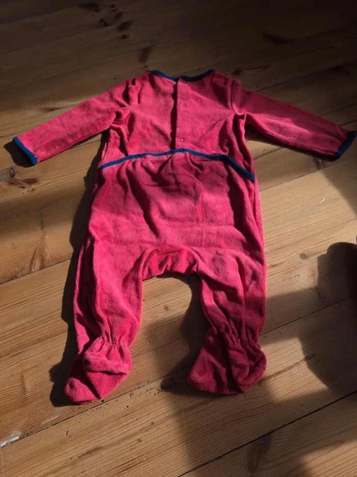 Lot de 5 vêtements 12 mois. - photo numéro 3