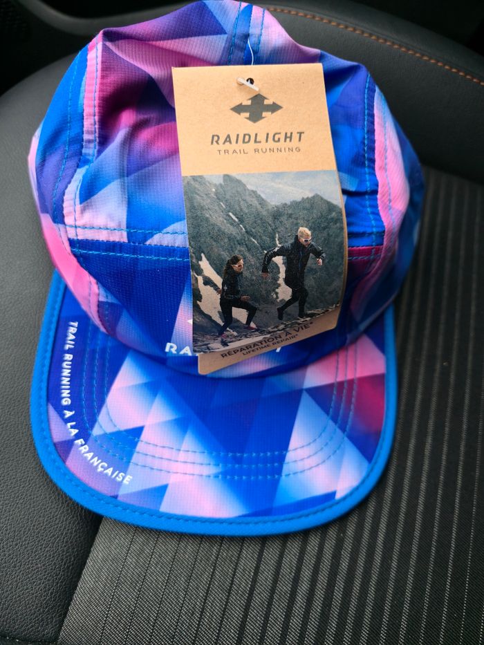 Casquette raidlight trail neuve