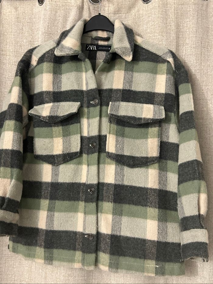 Veste sur chemise à carreaux Zara - photo numéro 9