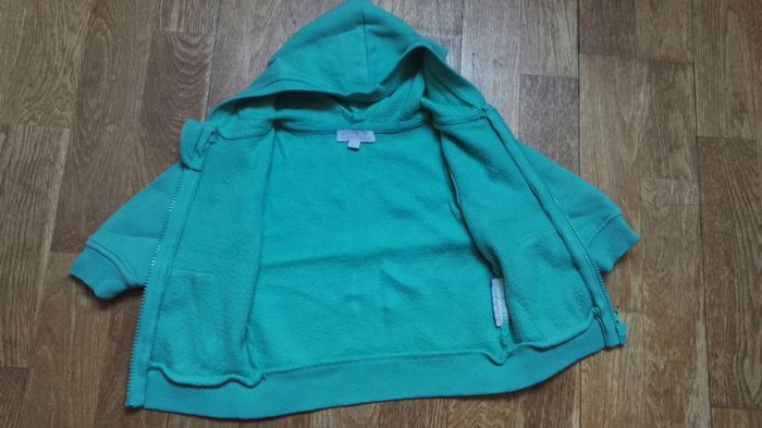 Sweat à capuche 12mois - photo numéro 2
