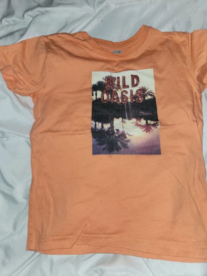 Tee-shirt manches courtes tape à l'œil taille 5 ans