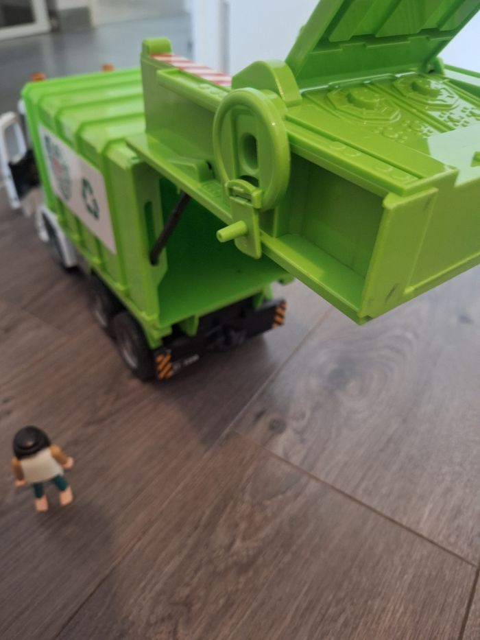 Camion poubelle - photo numéro 5