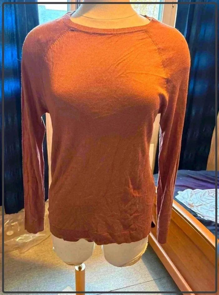 Pull  leger  taille  40 marque camaïeu - photo numéro 2