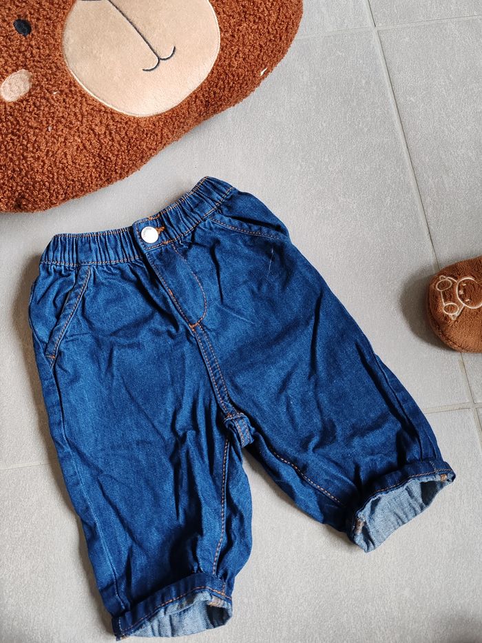 Superbe jeans mum hema 6m