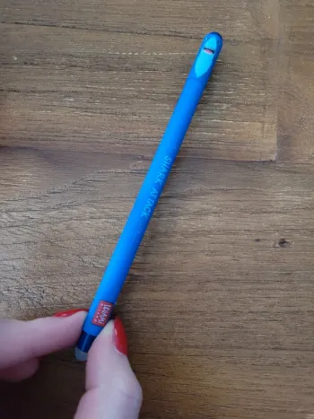 Stylo requin legami neuf
