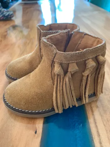 Bottines à franges suédine country taille 20
