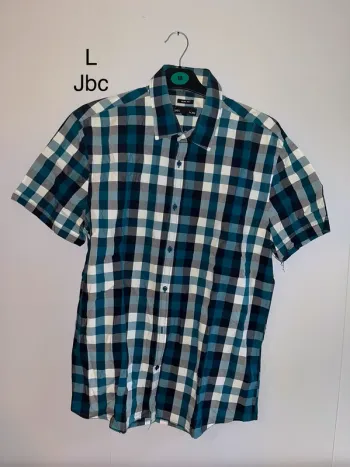 Chemise à carreaux