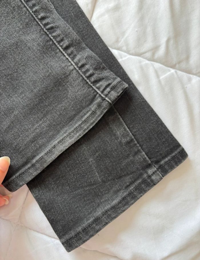 Jean Levi’s slight curve mid rise taille basse gris anthracite noir droit straight taille M/38 - photo numéro 10