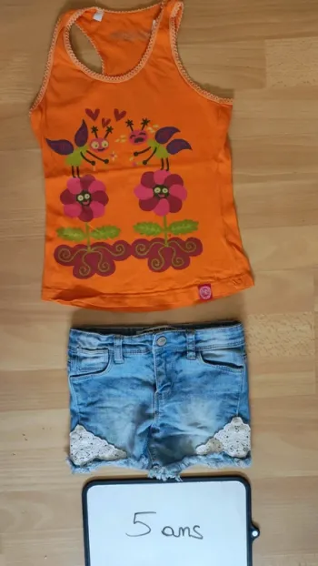 Débardeur et short taille 5 ans