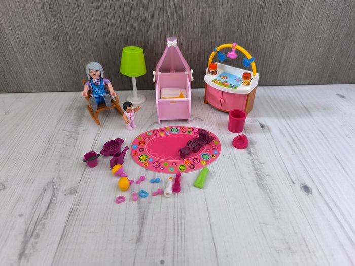 Chambre bébé playmobil