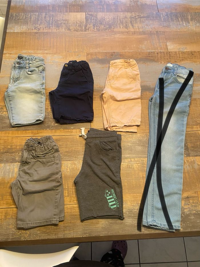 Lot vêtements 8ans - photo numéro 2