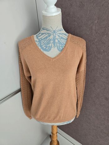 Pull Bonobo taille XS très bon état, très peu porté