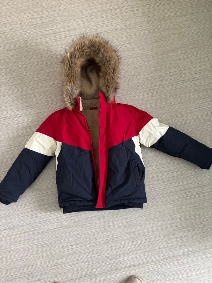 Manteau chaud en 10 ans