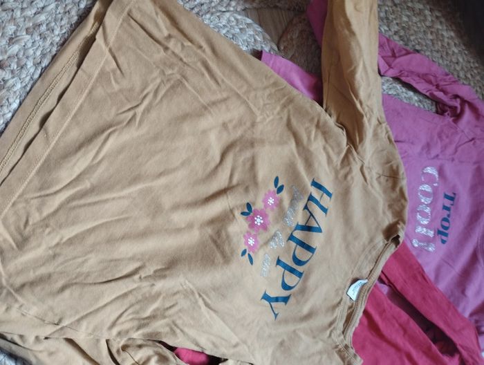 Lot t-shirts 8ans tao - photo numéro 3