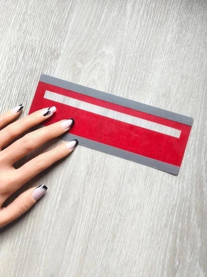 Guide de lecture transparent rouge - photo numéro 3