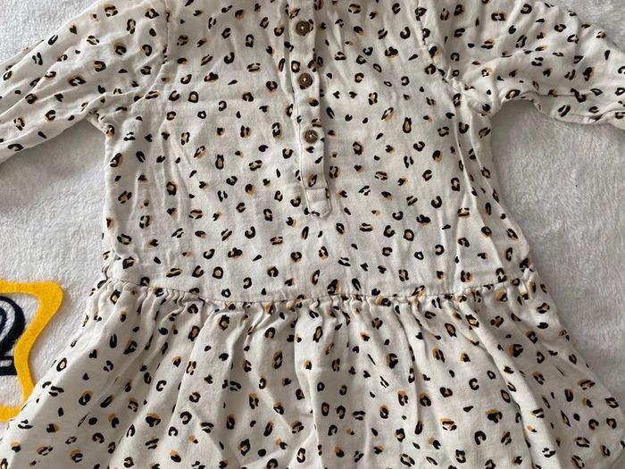 Robe léopard 🐆 12 mois - photo numéro 2