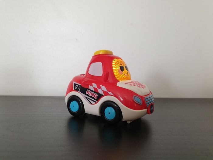 Tut tut bolide "King, roi du looping" - VTech