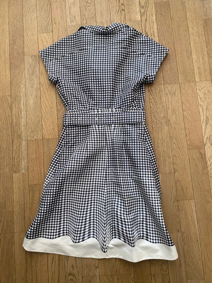 Robe en soie à carreaux noirs et blancs Prada taille 40 IT (36 FR) - photo numéro 9