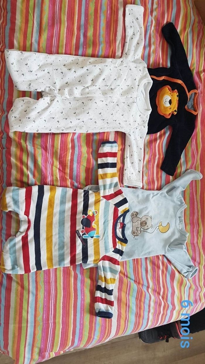 Divers vêtements bébé - photo numéro 6