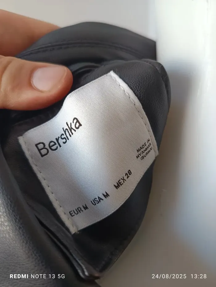 Magnifique veste simili cuir Bershka taille M - photo numéro 6