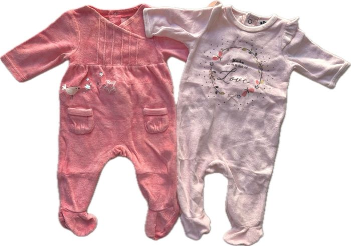 Lot de pyjamas