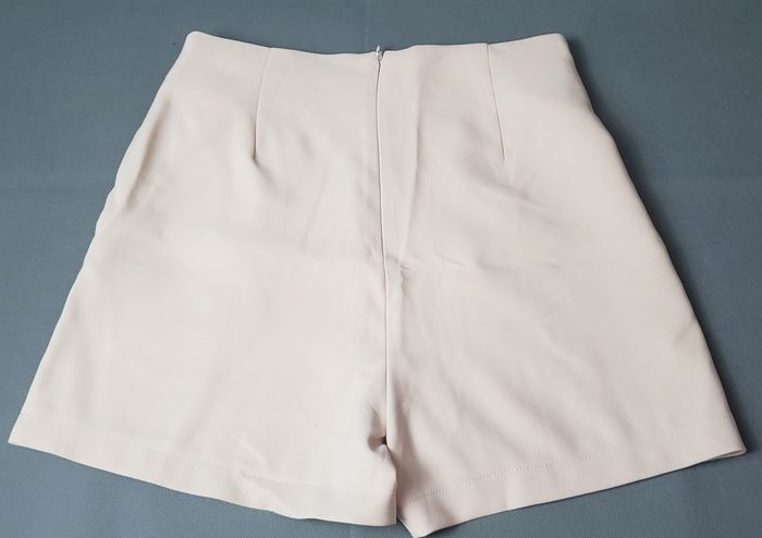 short taille haute chic - photo numéro 2