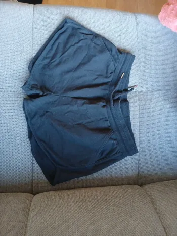 Short de sport femme