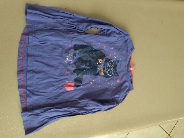 Tee shirt