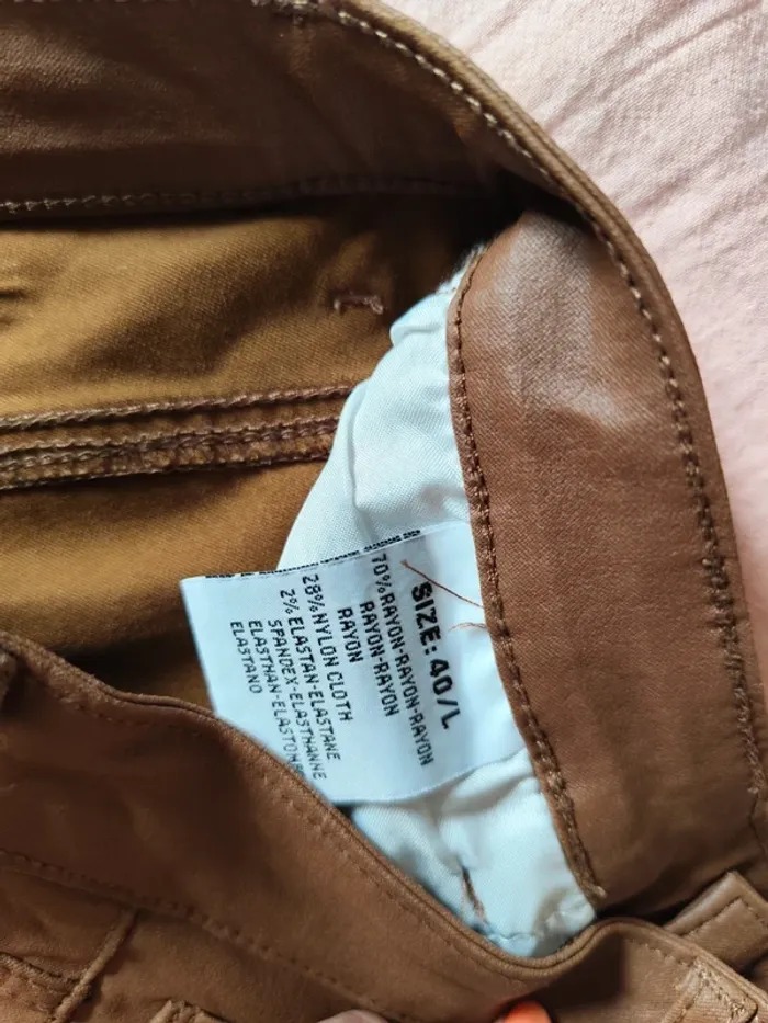 Superbe pantalon enduit femme taille 40 Camel avec reflets - photo numéro 8