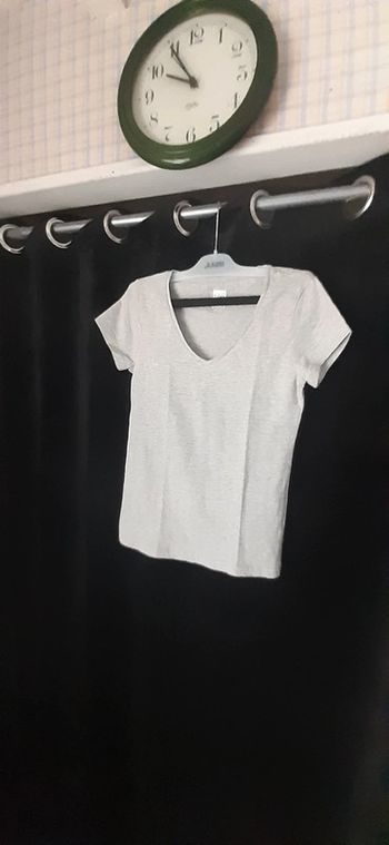 Tee-shirt gris chiné taille 34/36 colV