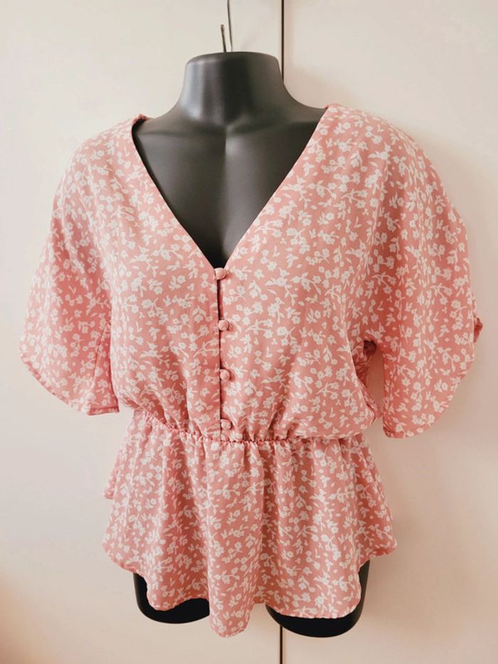 Tee shirt haut top blouse rose fleurs blanches style liberty coquette taille XS 34 Sienna Sky - photo numéro 3