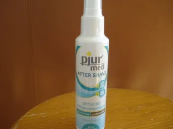 Spray après rasage